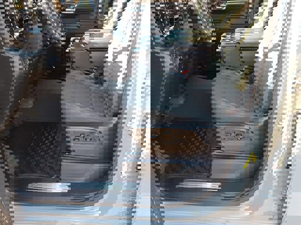 Certified 2024 Chevrolet Silverado 1500 LT image 12