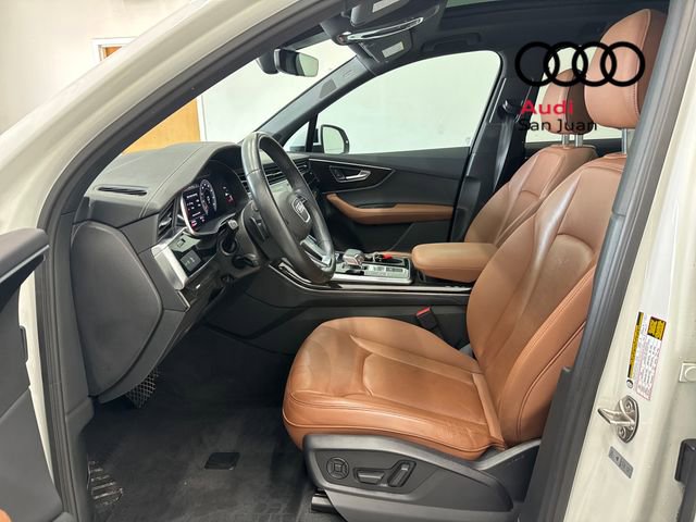 Used 2023 Audi Q7 2.0T Premium Plus w/ Premium Plus Package image 29