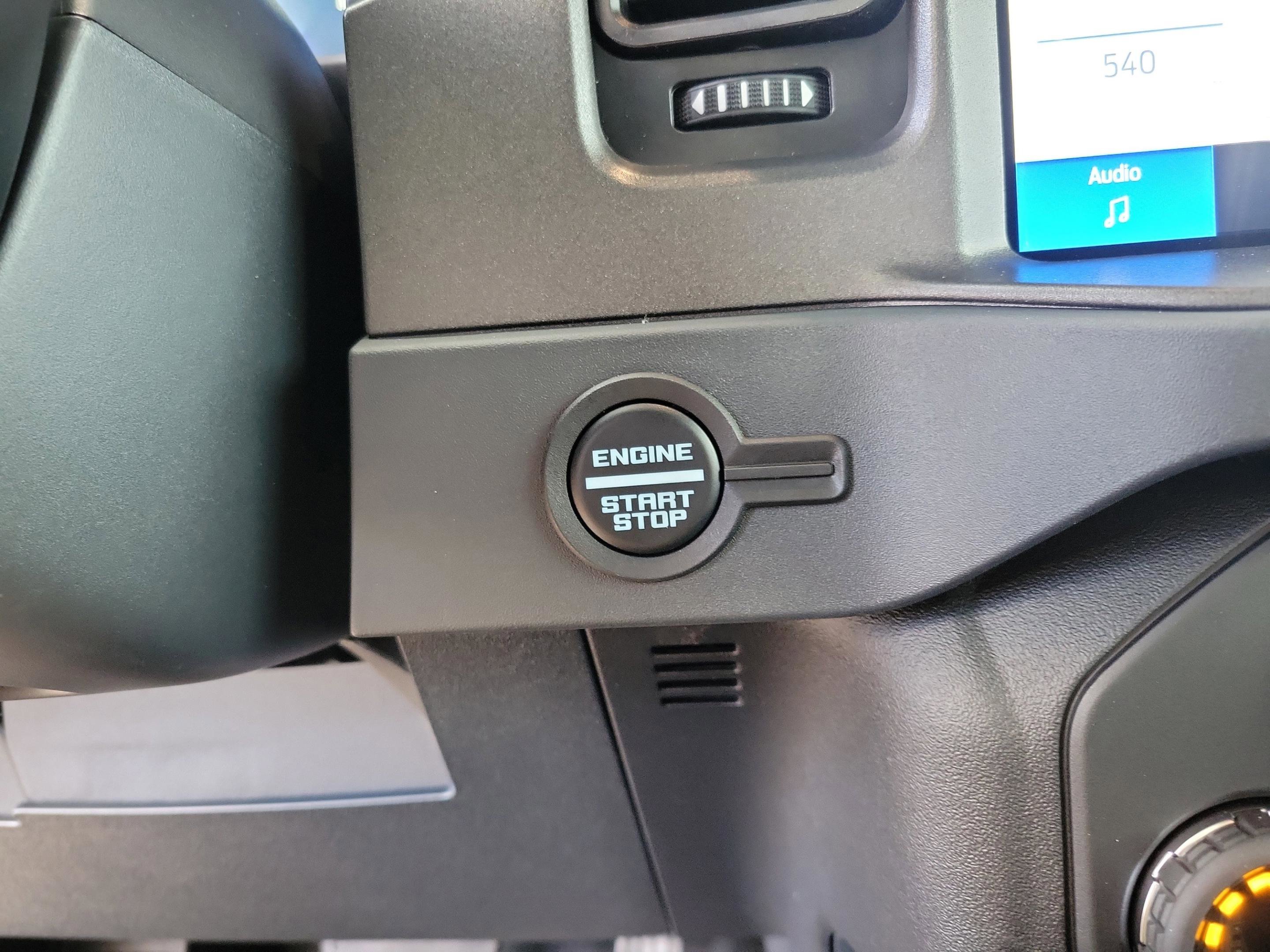 New 2025 Ford Bronco Badlands w/ Sasquatch Package image 14