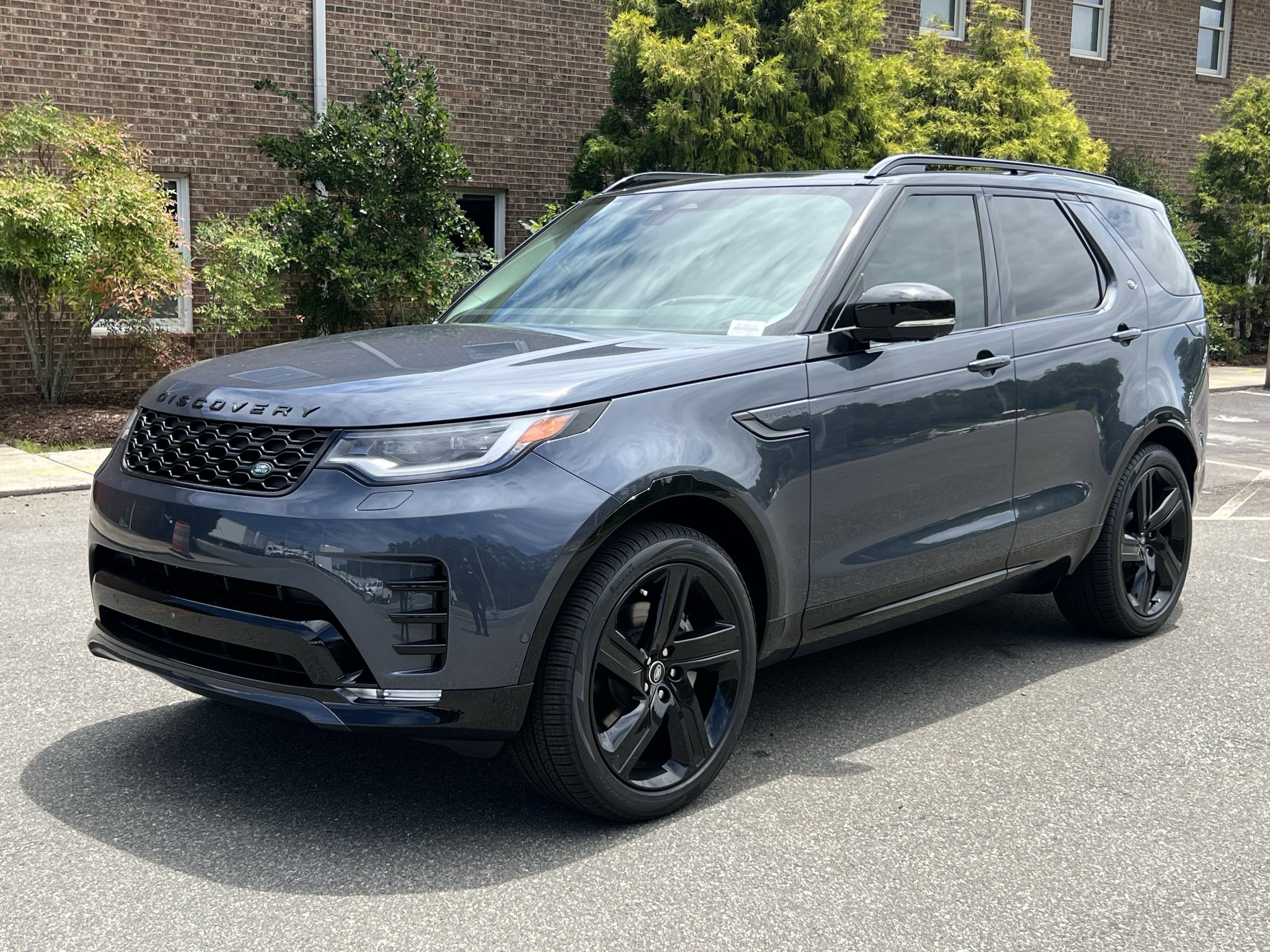 Certified 2025 Land Rover Discovery Dynamic SE