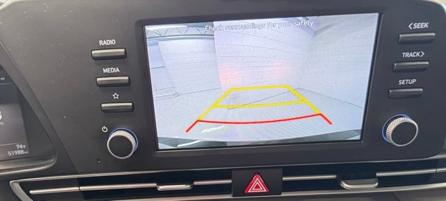 Used 2022 Hyundai Elantra SEL FWD image 23