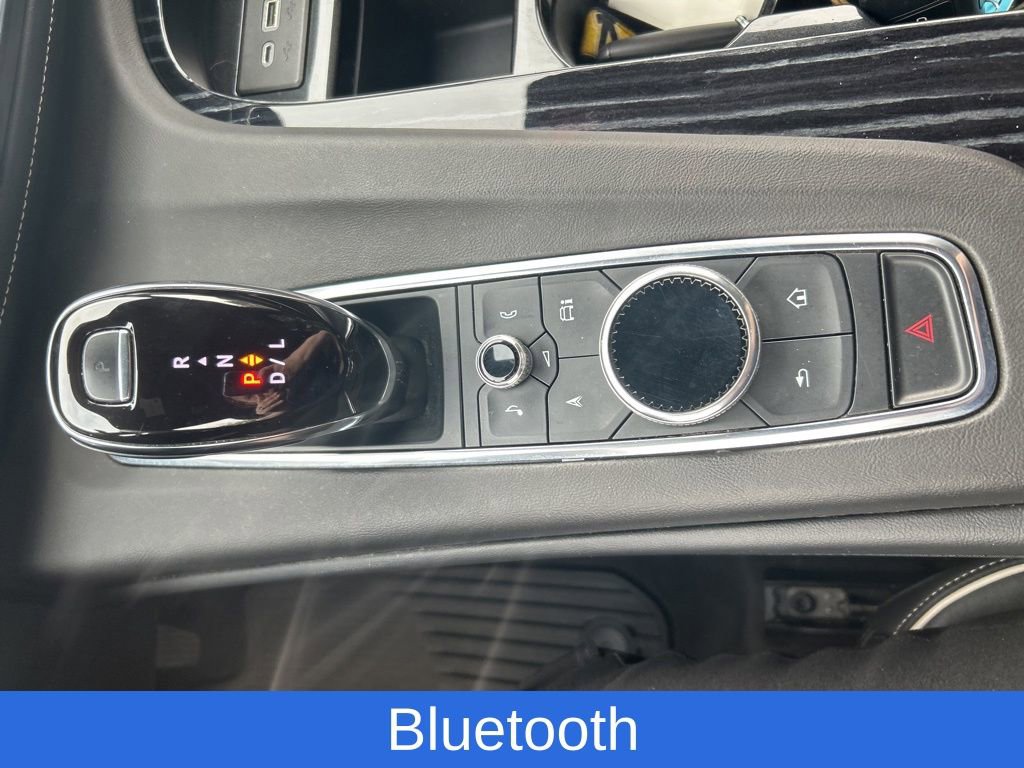 Used 2022 Cadillac Escalade ESV Sport w/ Touring Package image 18