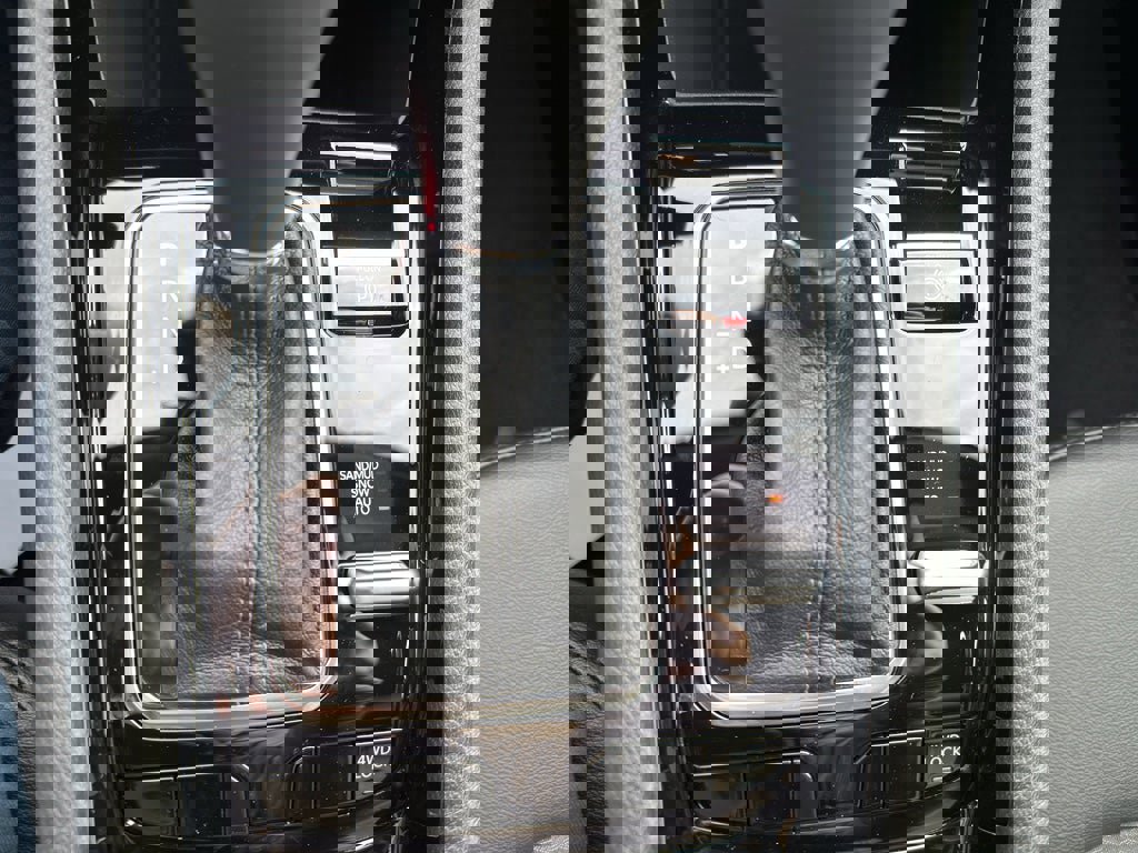 New 2026 Jeep Compass Latitude image 17