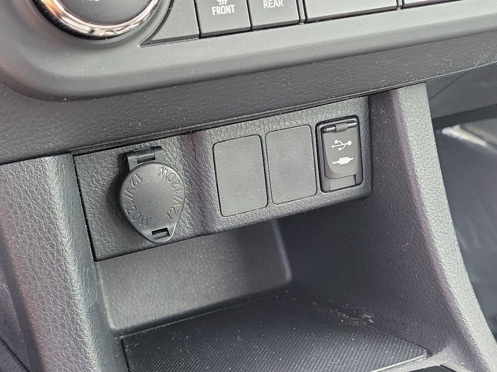 Used 2015 Toyota Corolla S FWD image 24