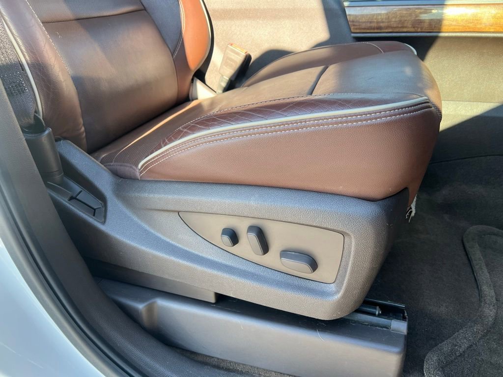 Used 2016 Chevrolet Silverado 1500 High Country w/ High Country Premium Package image 23