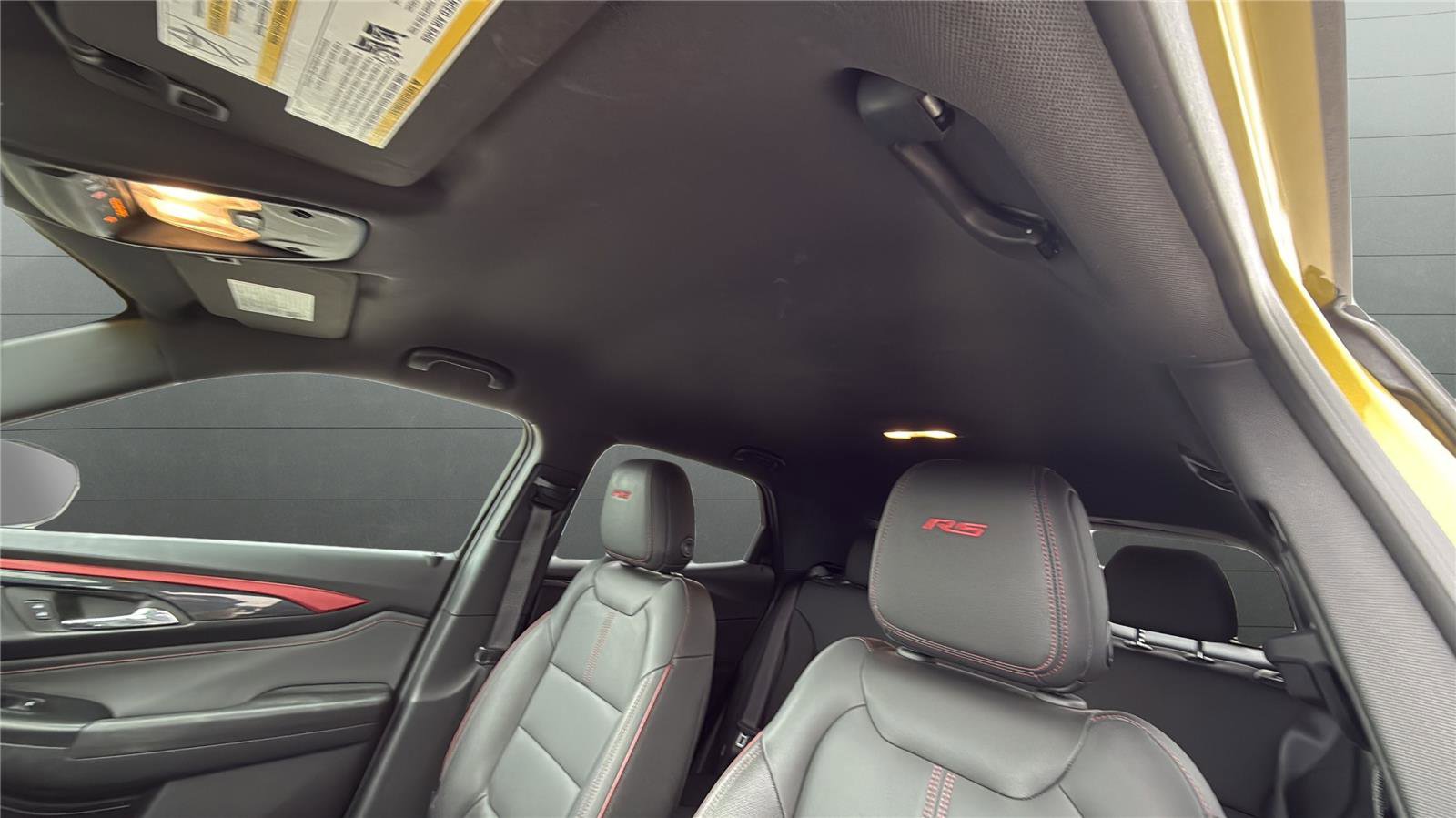 Used 2024 Chevrolet TrailBlazer RS w/ Convenience Package image 3