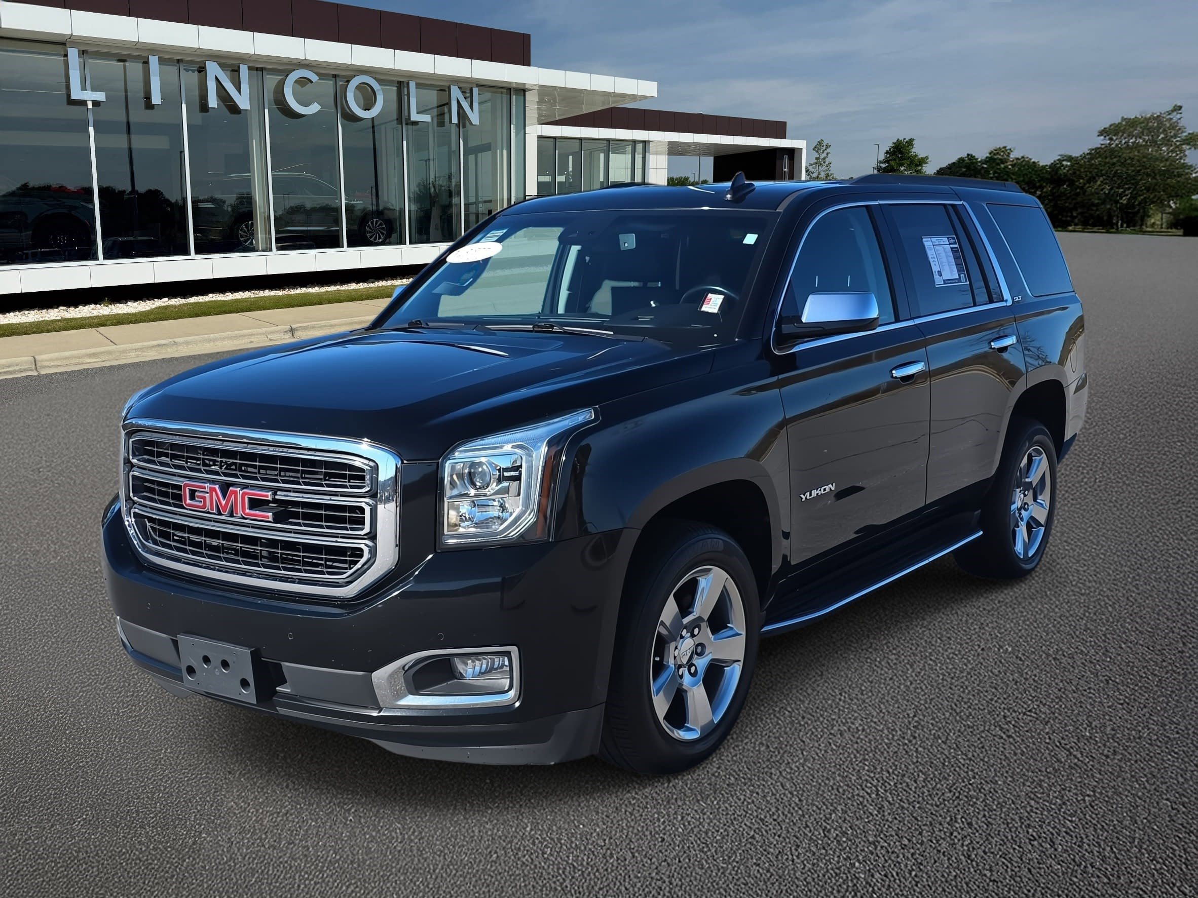 Used 2019 GMC Yukon SLT