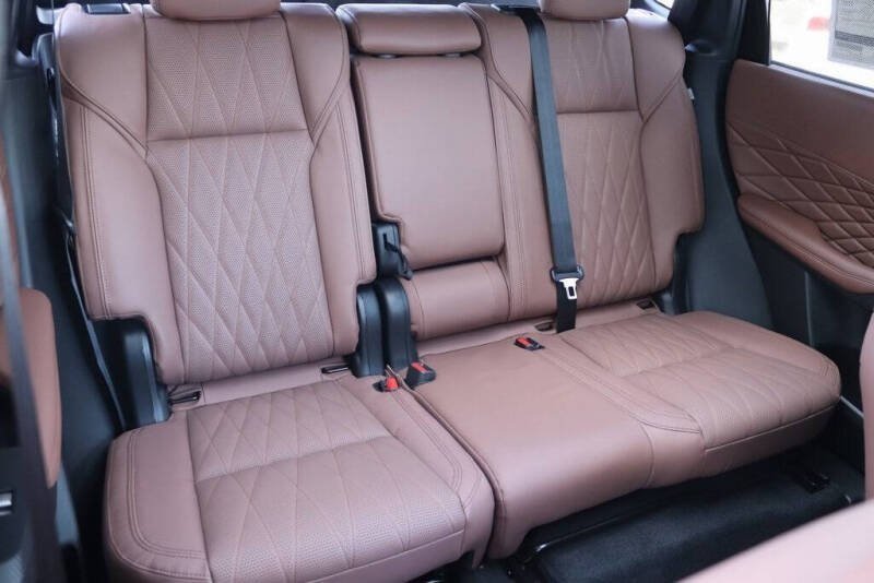 New 2026 Mitsubishi Outlander SEL image 24