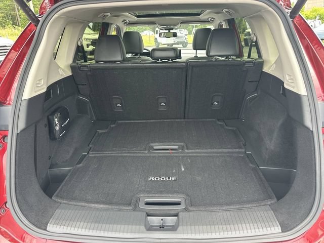 Used 2024 Nissan Rogue Platinum AWD/4WD image 25