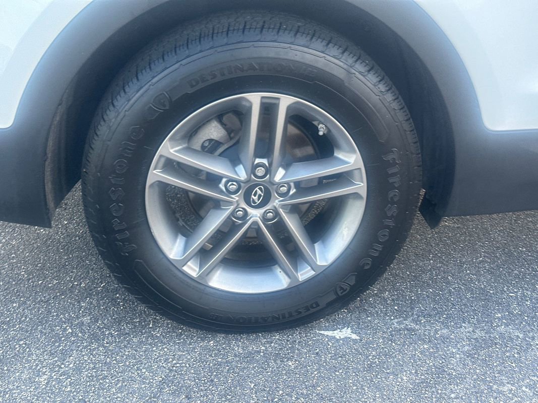 Used 2017 Hyundai Santa Fe Sport w/ 2.4L Tech Package 04 image 11