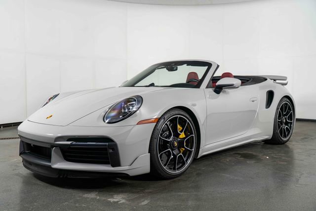 Used 2021 Porsche 911 Turbo S image 4