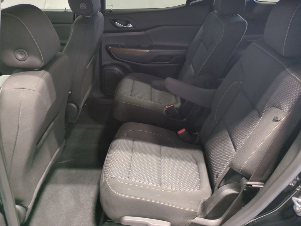 Used 2023 GMC Acadia SLE w/ Driver Convenience Package image 23