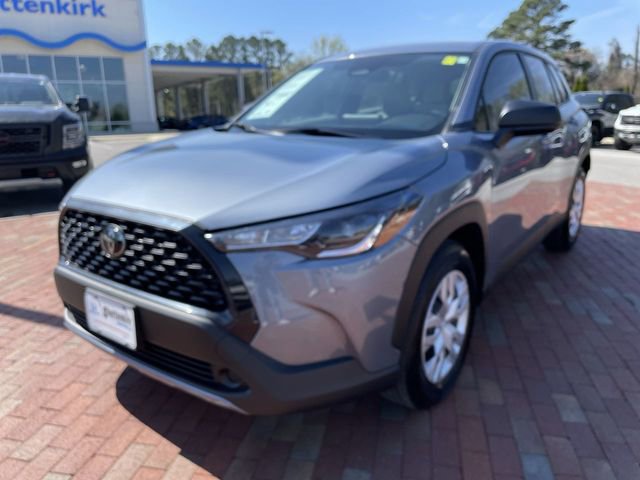 Used 2024 Toyota Corolla Cross L image 1