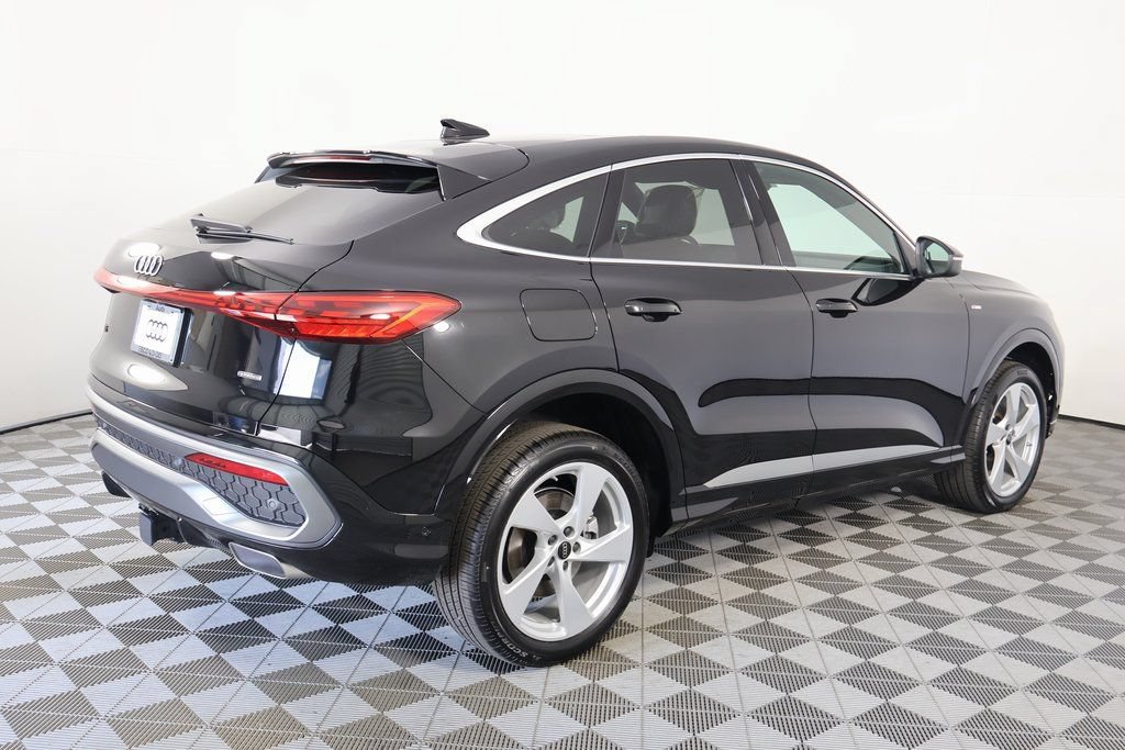 New 2026 Audi Q5 Premium Plus AWD/4WD image 2