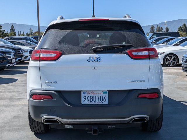 Used 2016 Jeep Cherokee Limited AWD/4WD image 6