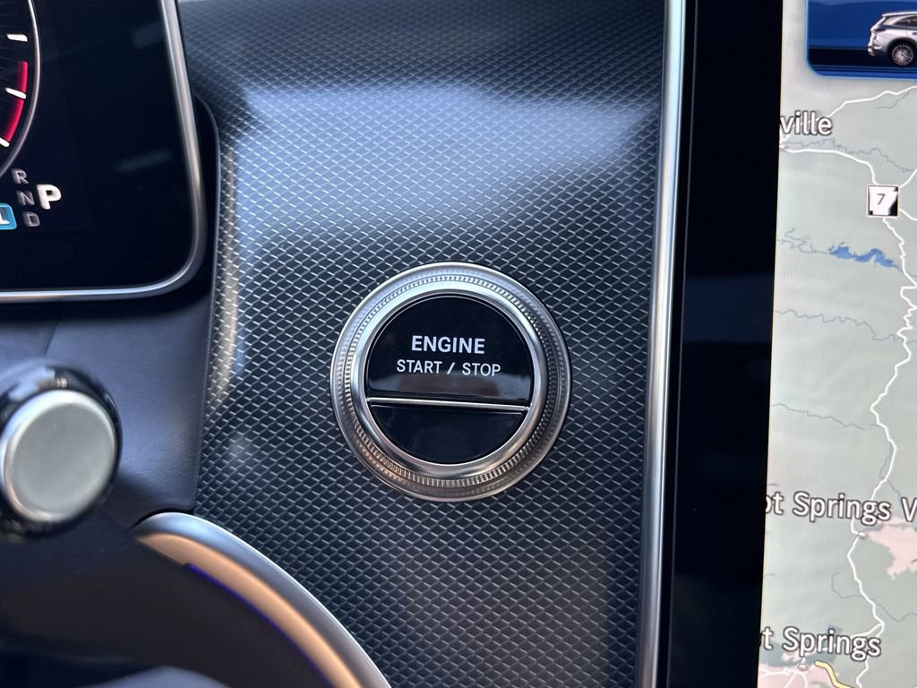 New 2025 Mercedes-Benz GLC 350e 4MATIC image 30