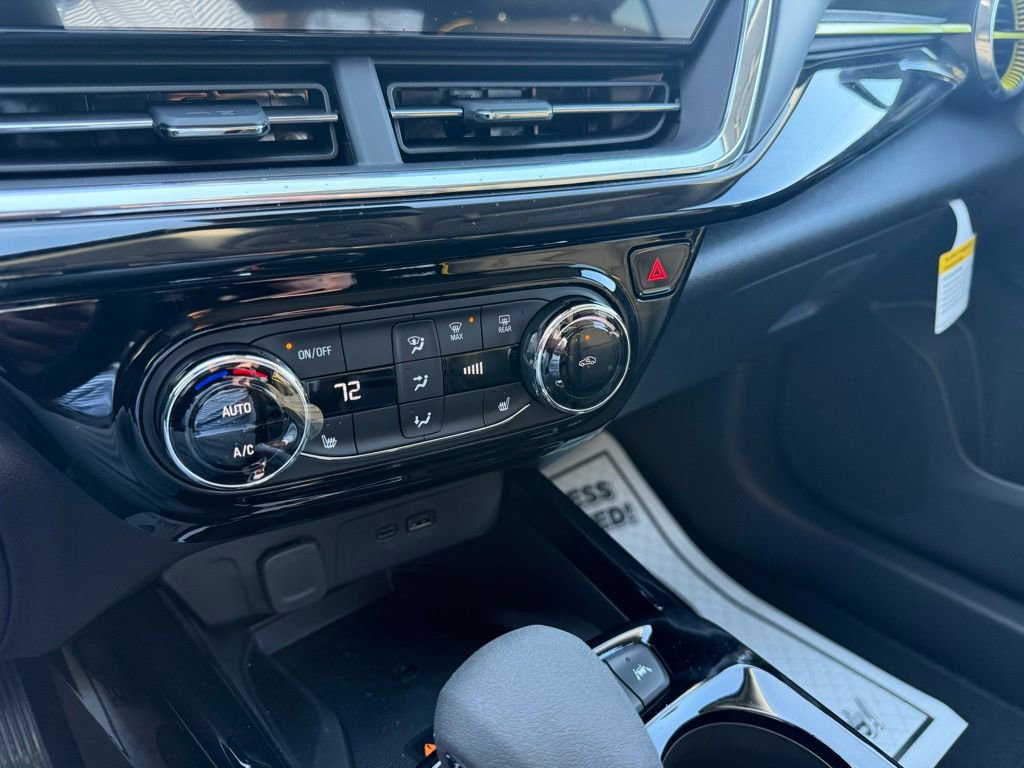 New 2026 Chevrolet Trax ACTIV w/ Sunroof Package image 13