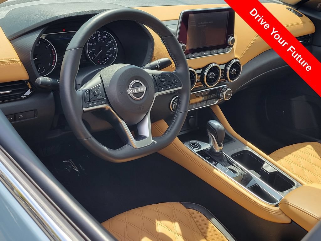 Used 2025 Nissan Sentra SV w/ SV Premium Package FWD image 5