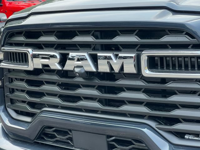 New 2026 RAM 3500 Big Horn AWD/4WD image 44