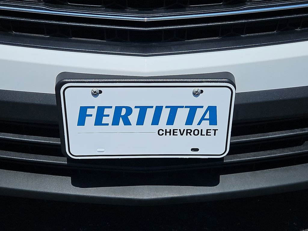 Used 2023 Chevrolet Traverse LT FWD image 31