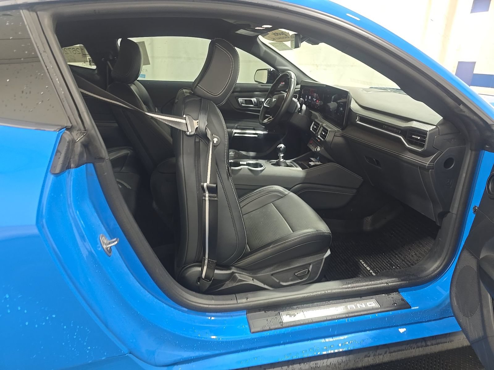 Used 2024 Ford Mustang GT Premium RWD image 11