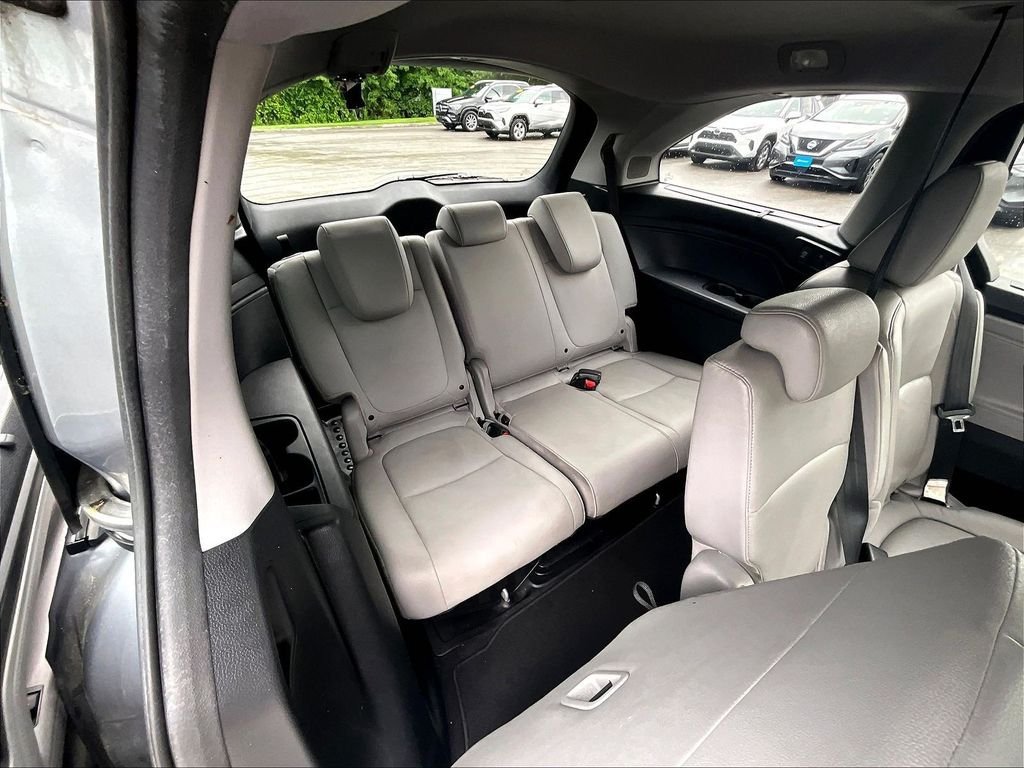 Used 2018 Honda Odyssey Elite image 17