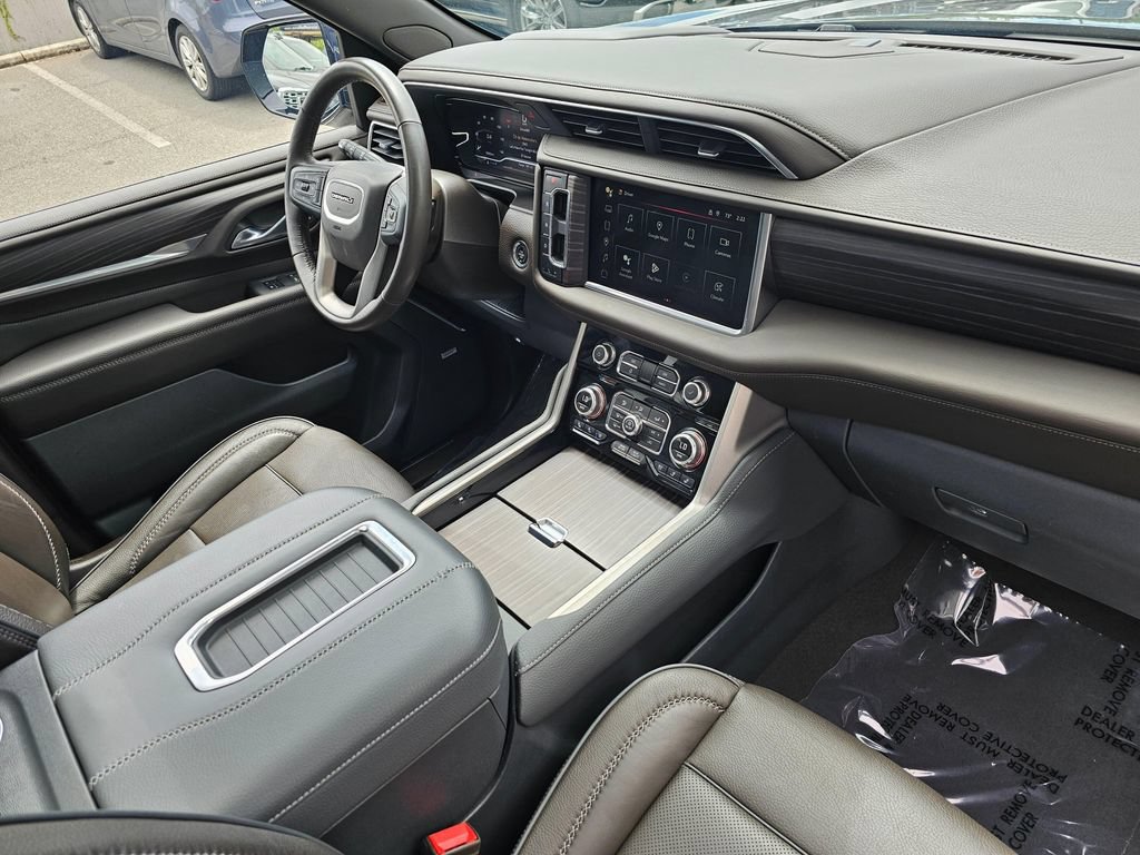 Used 2023 GMC Yukon Denali AWD/4WD image 10