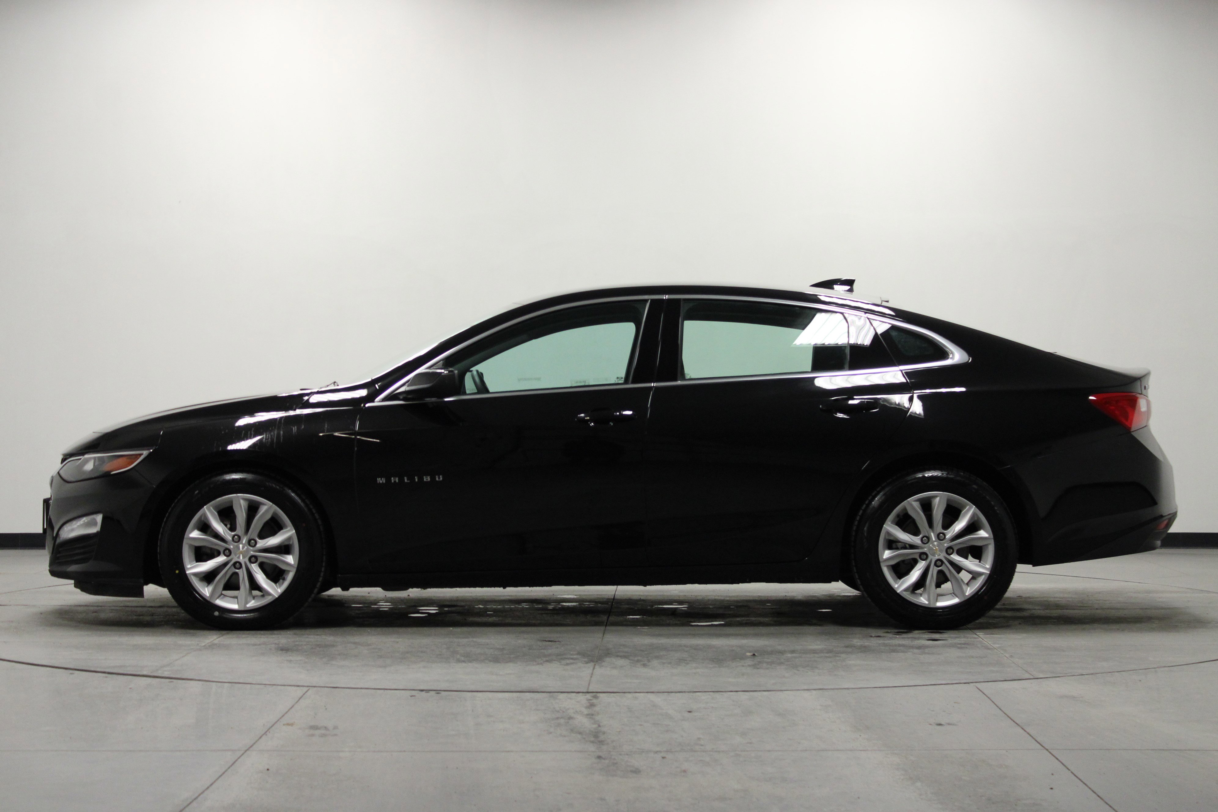 Used 2023 Chevrolet Malibu LT image 7