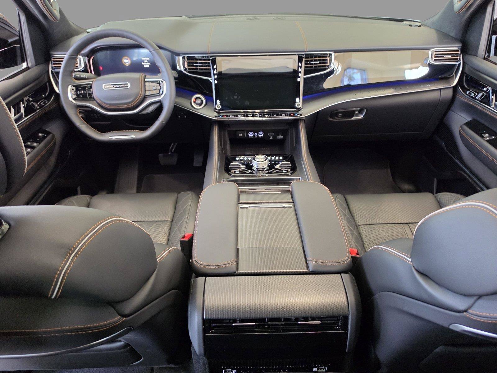 New 2026 Jeep Grand Wagoneer L Summit AWD/4WD image 7