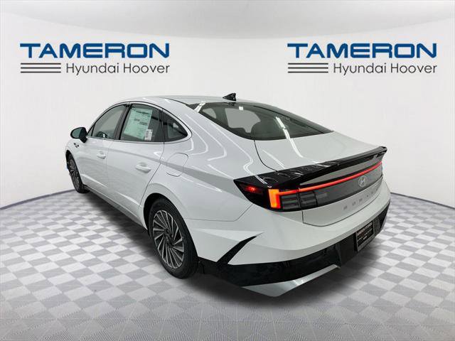 New 2025 Hyundai Sonata SEL image 3