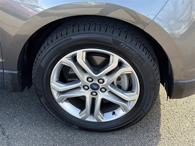 Used 2018 Ford Edge Titanium w/ Technology Package image 7