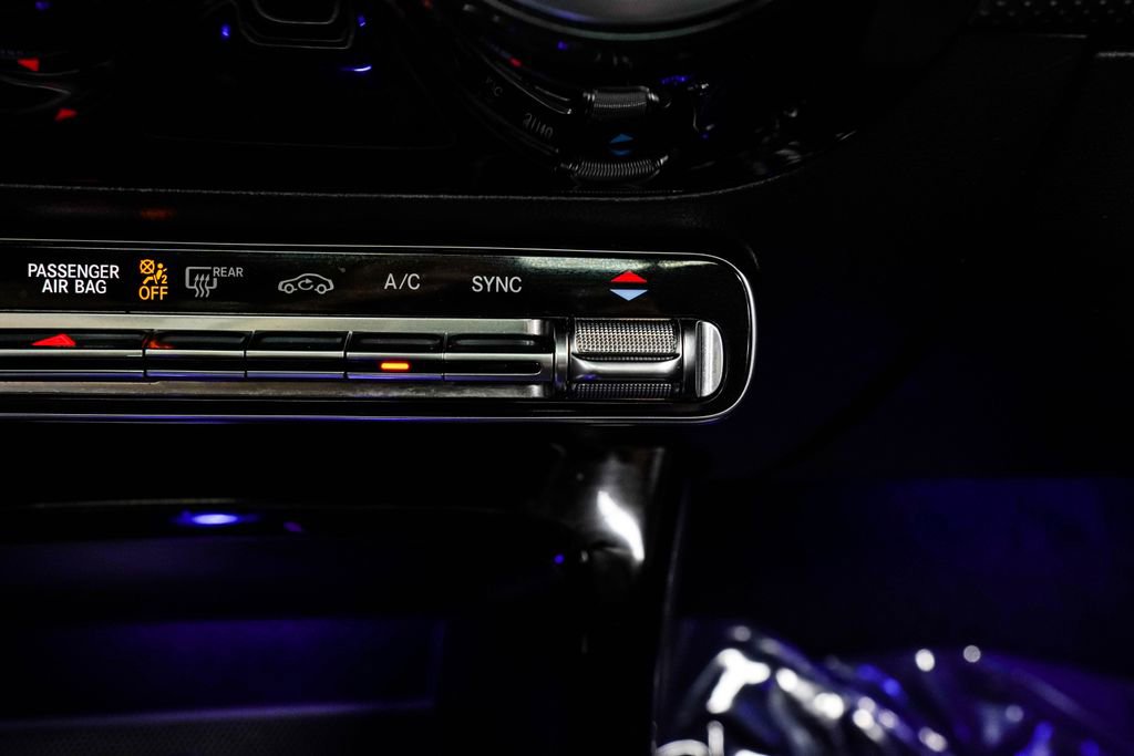 Used 2022 Mercedes-Benz CLA 250 image 25