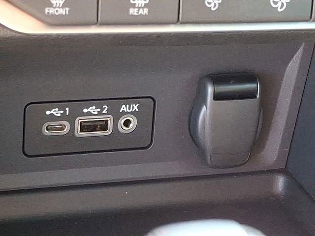 Certified 2025 Nissan Sentra SR image 25
