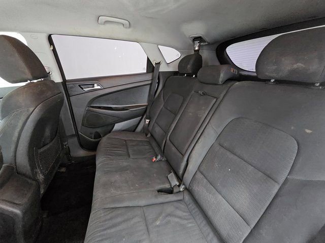 Used 2019 Hyundai Tucson SE image 28