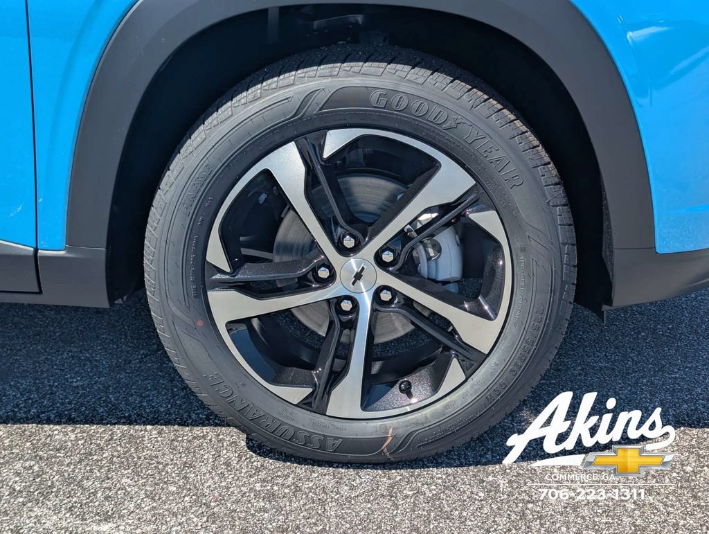 New 2026 Chevrolet Trax RS w/ Sunroof Package FWD image 10