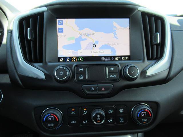 Used 2024 GMC Terrain SLT w/ Infotainment Package II AWD/4WD image 27