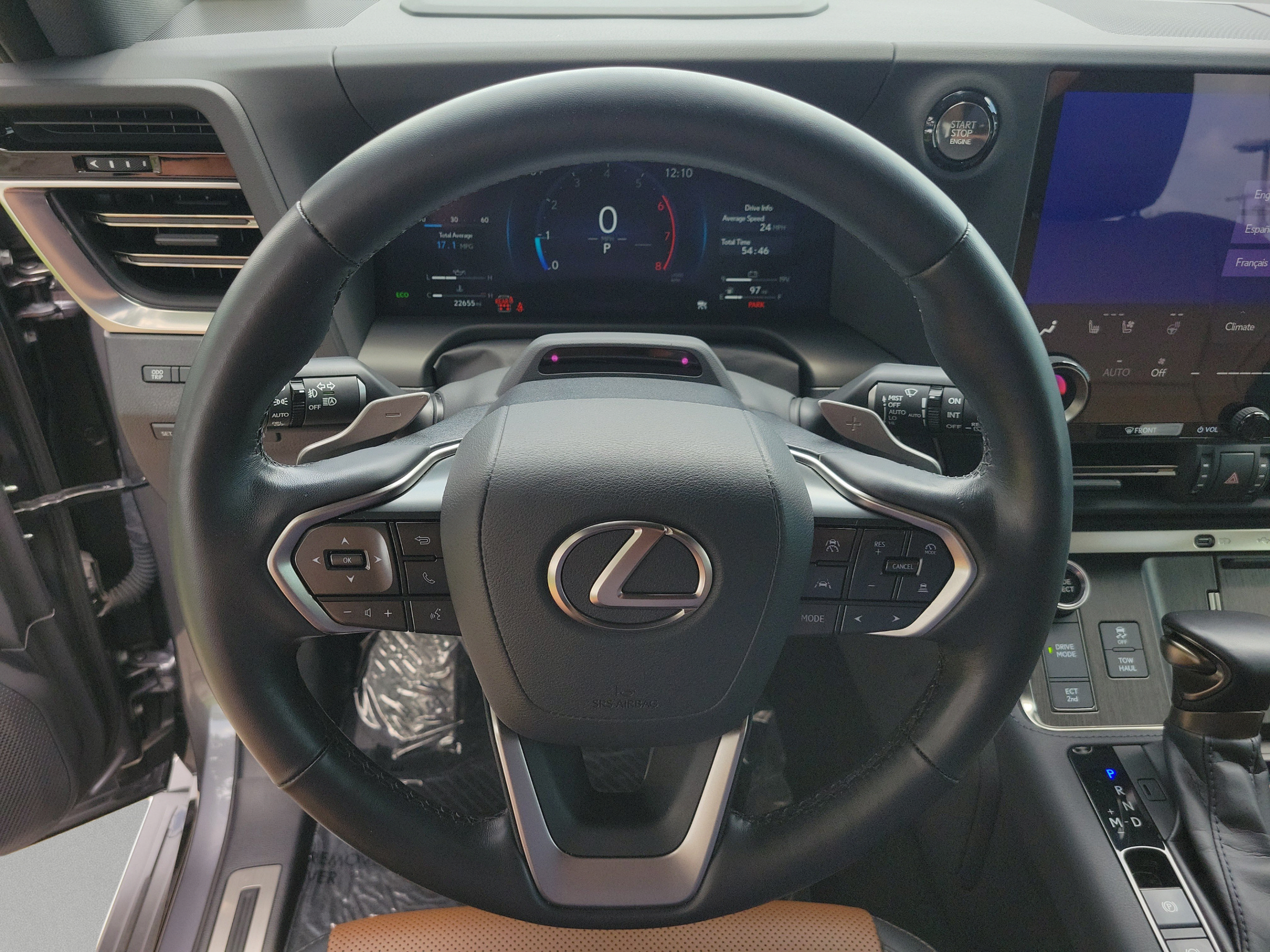 Used 2024 Lexus GX 550 w/ Accessory Package (Z1) AWD/4WD image 25