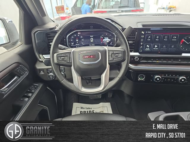 Used 2024 GMC Sierra 1500 SLT AWD/4WD image 14