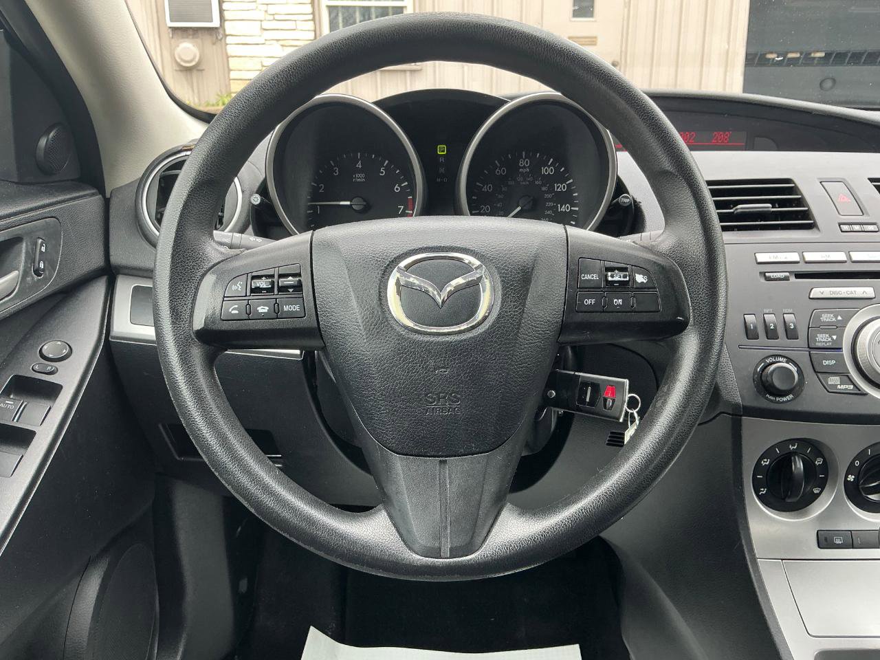 Used 2010 MAZDA MAZDA3 i Touring FWD image 18