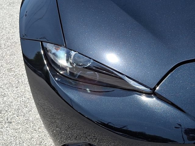 Used 2017 MAZDA MX-5 Miata RF Club RWD image 11