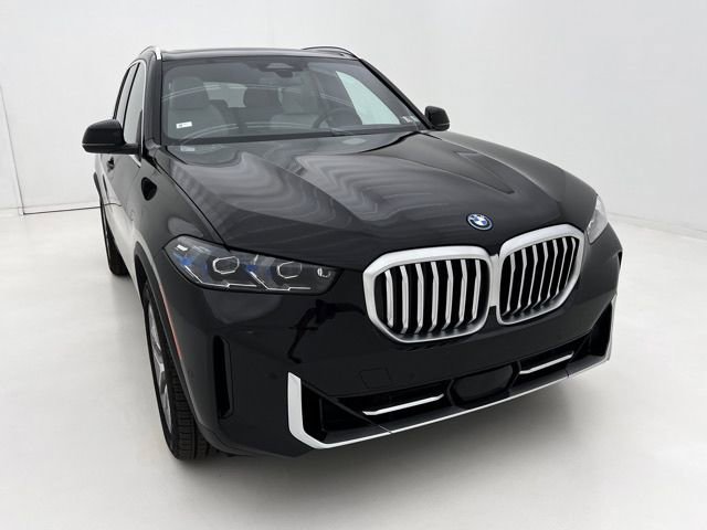 Certified 2026 BMW X5 xDrive50e w/ Climate Comfort Package AWD/4WD video 3