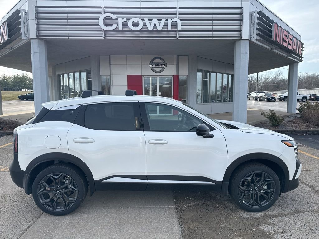 New 2026 Nissan Kicks SR w/ Cold Weather Package image 3