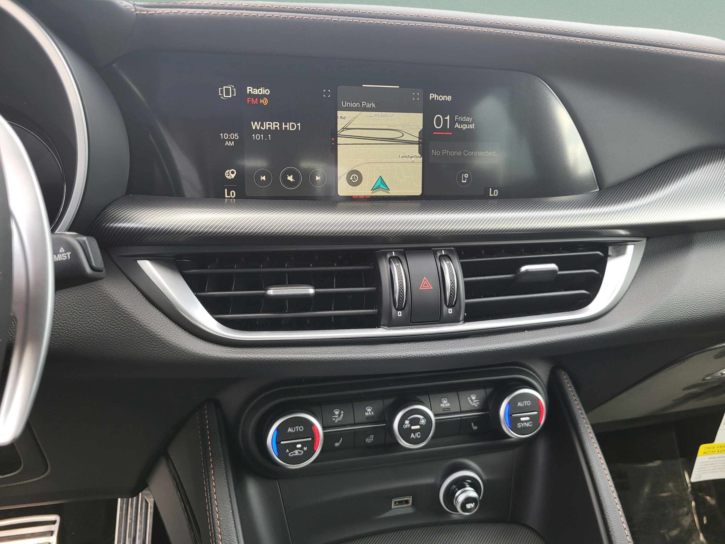 New 2025 Alfa Romeo Stelvio Sprint AWD/4WD image 22
