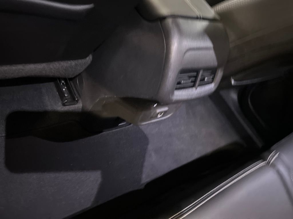 Used 2022 GMC Terrain Denali w/ Denali Premium Package image 24