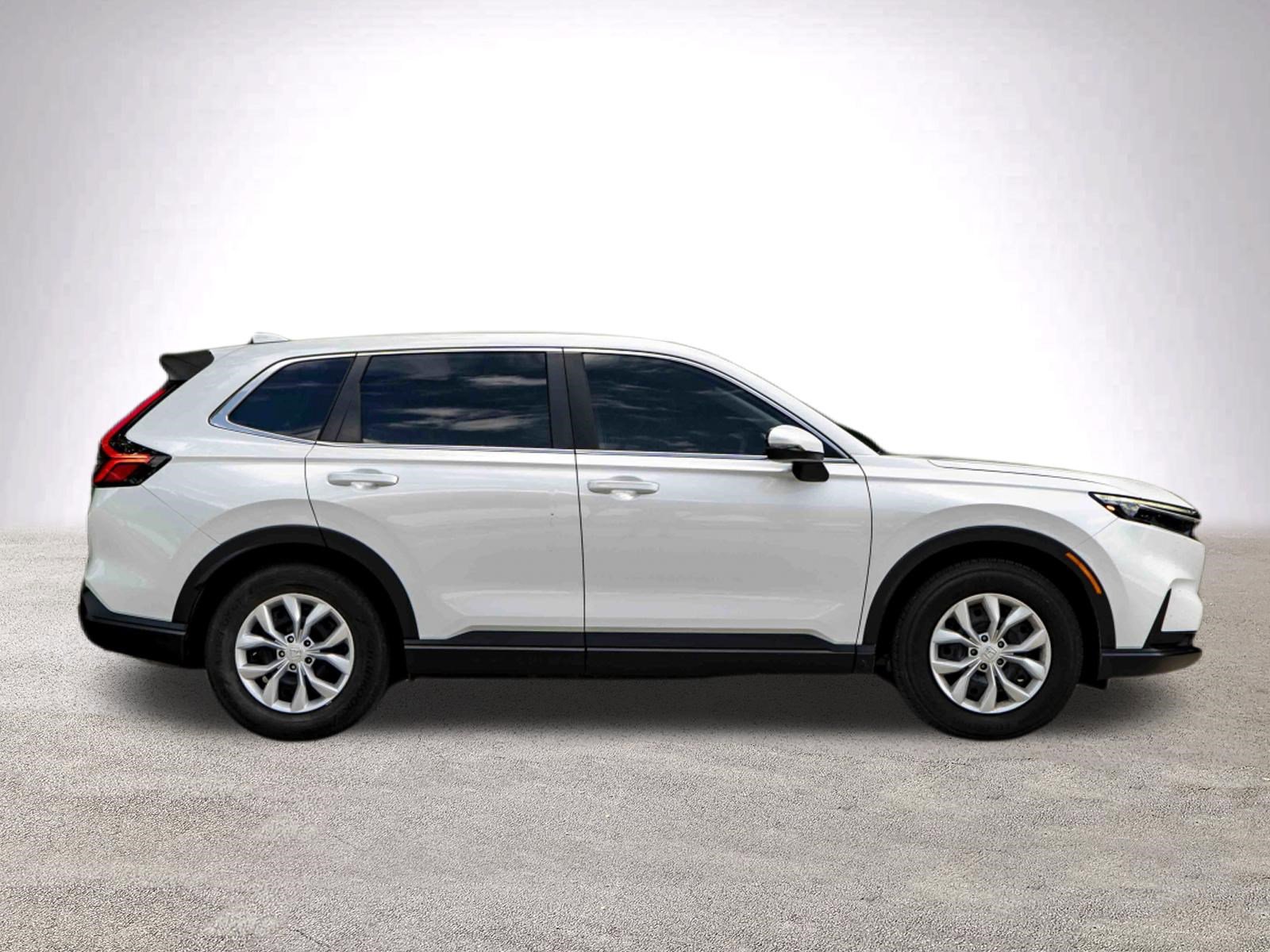 Used 2024 Honda CR-V LX image 10