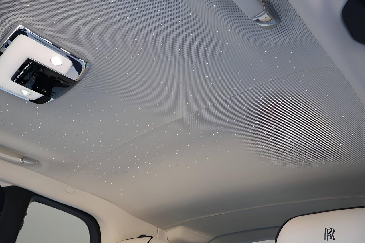 New 2026 Rolls-Royce Cullinan image 33