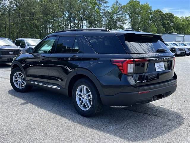 New 2025 Ford Explorer Active image 24