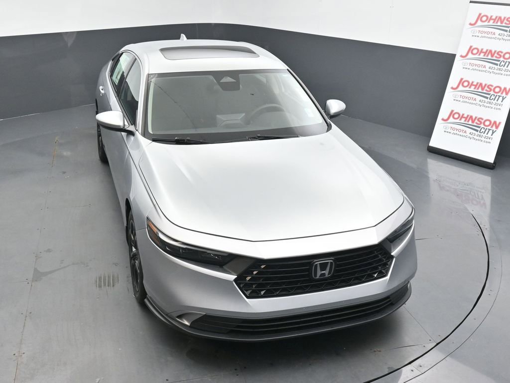 Used 2024 Honda Accord EX image 25