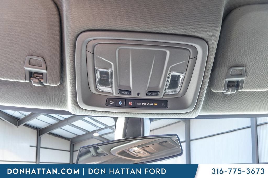 Used 2022 Chevrolet Silverado 1500 Custom RWD image 12