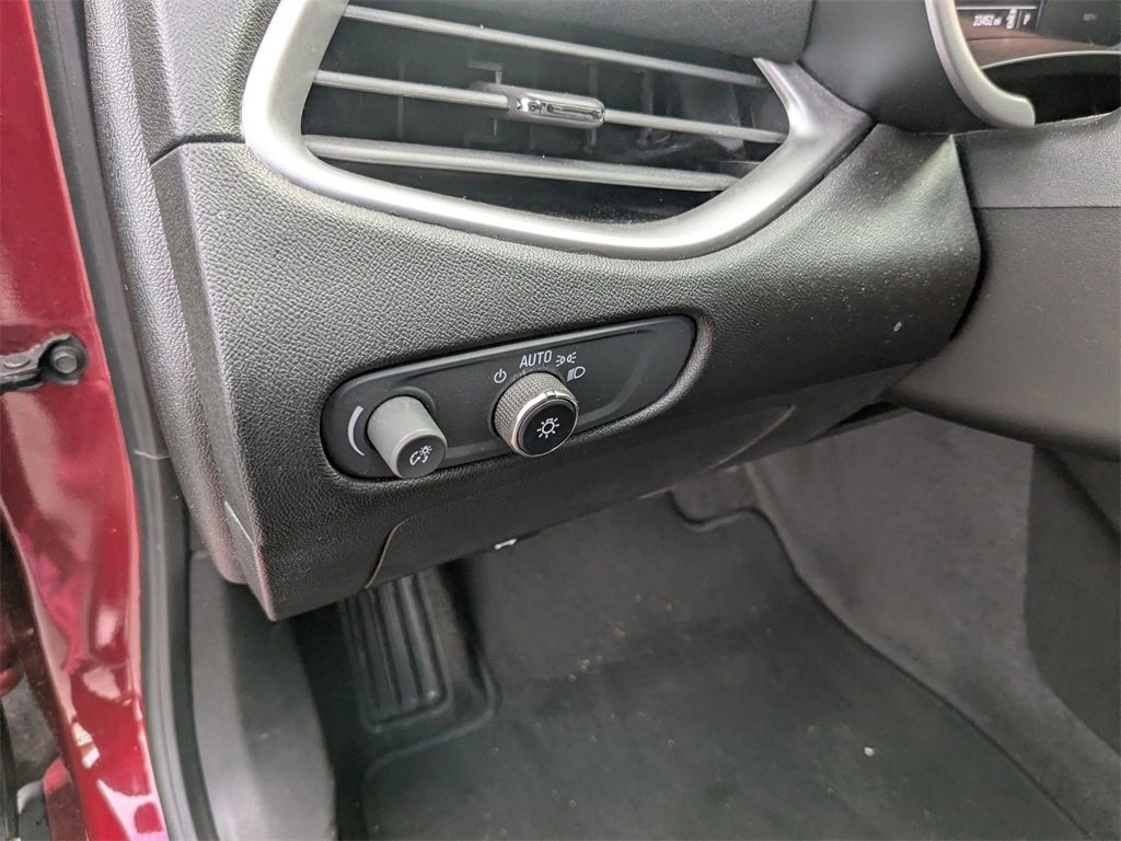 Used 2019 Chevrolet Malibu RS image 14